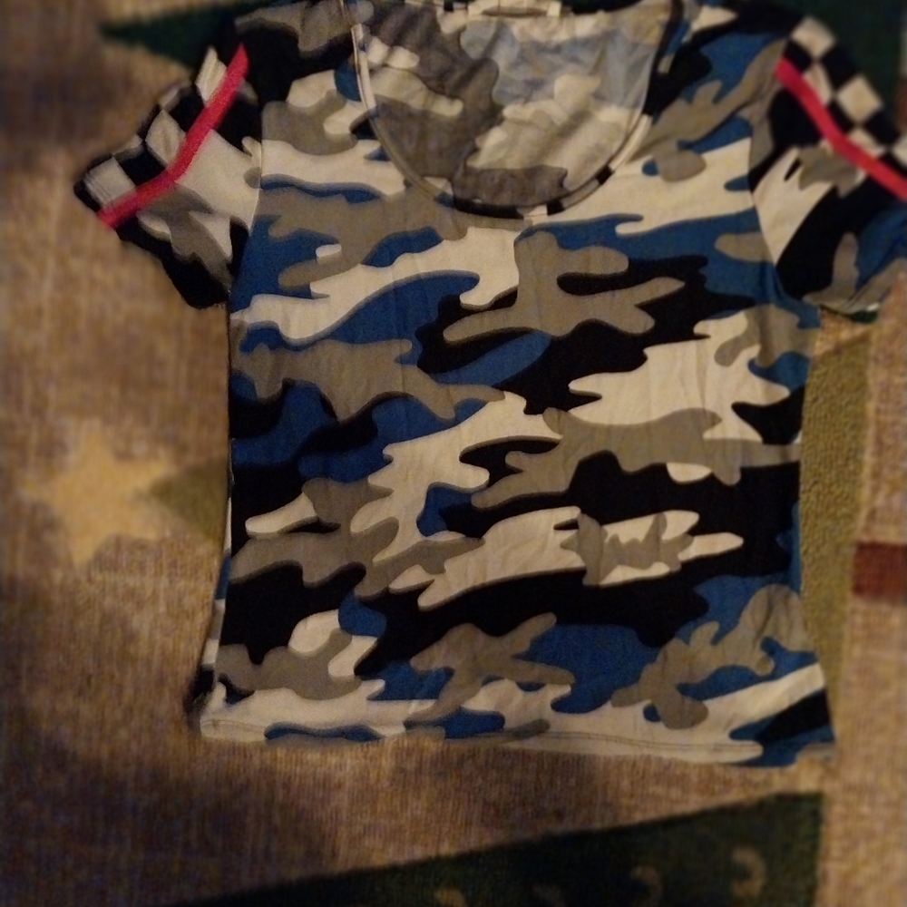 Cute camo croptop
